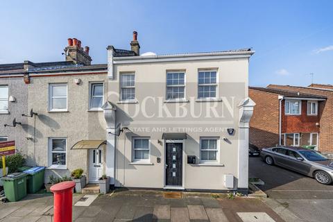 82b Green Lane, London, SE9 2AP