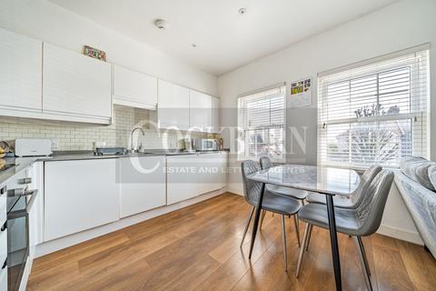 82b Green Lane, London, SE9 2AP