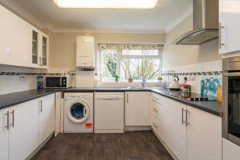 2 bedroom ground floor flat for sale, Mill Street, Berkhamsted HP4