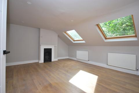3 bedroom maisonette to rent, Lordship Lane East Dulwich SE22