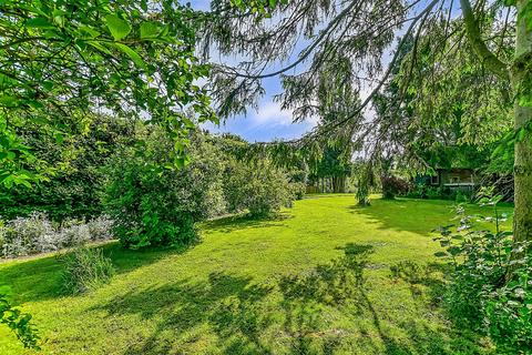 4 bedroom detached house for sale, Barnsole Road, Staple, Canterbury, Kent