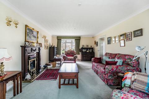 4 bedroom detached house for sale - Grassmount, Purley