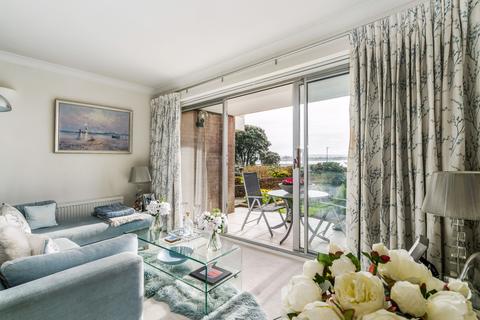 3 bedroom apartment for sale - Sandbanks Road, Evening Hill, Poole, Dorset, BH14