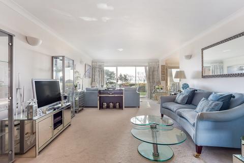 3 bedroom apartment for sale, Sandbanks Road, Evening Hill, Poole, Dorset, BH14