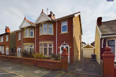 12 Chadfield Road, Blackpool, FY1 5NS