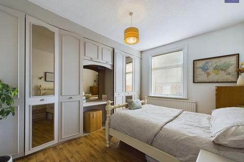 12 Chadfield Road, Blackpool, FY1 5NS