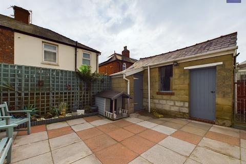 12 Chadfield Road, Blackpool, FY1 5NS