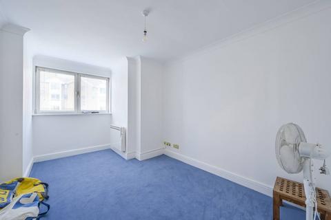 15 Pepper Street, London, E14 9RB