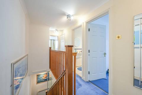 15 Pepper Street, London, E14 9RB