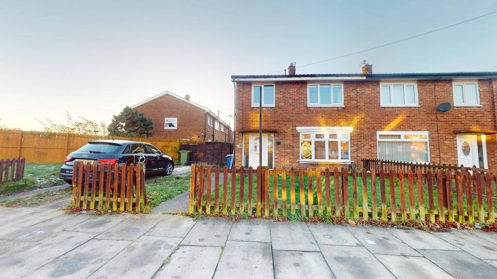 Gainsborough Avenue, South Shields... 3 bed semidetached house for