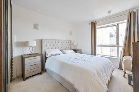 2 bedroom flat for sale, John Harrison Way, Greenwich, London, SE10