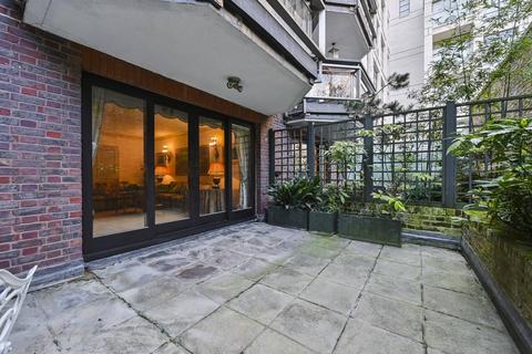 1 bedroom flat for sale, Brooks Mews, Mayfair, London, W1K