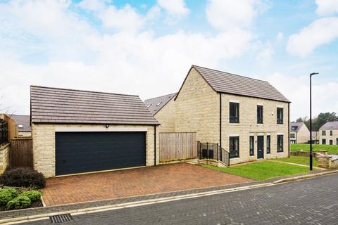 4 bedroom detached house for sale, Freesia Close, Beckwithshaw, Harrogate, HG3 1FL