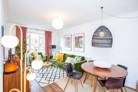 1 bedroom flat for sale - Derbyshire Street, Bethnal Green, London, E2