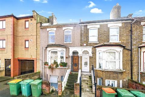 2 bedroom apartment to rent - Neville Road, London, E7