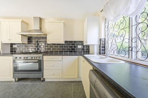 2 bedroom flat for sale, Crofts Street, Tower Hamlets, London, E1