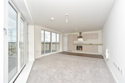 2 bedroom ground floor flat for sale, Henley Approach, Northfleet, Gravesend, Kent