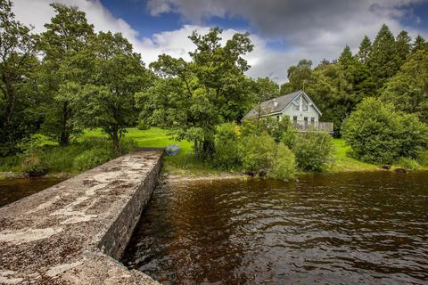 2 bedroom detached house for sale - Achnacarron Boathouse, Kilchrenan, Argyll, PA35 1HE