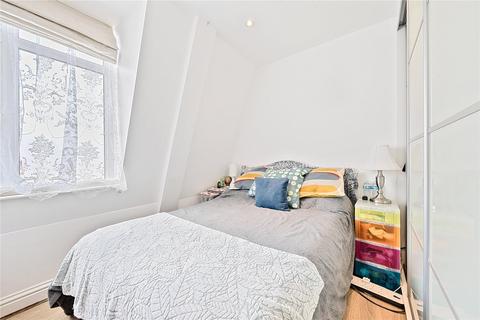 1 bedroom flat for sale, High Street, Esher, KT10