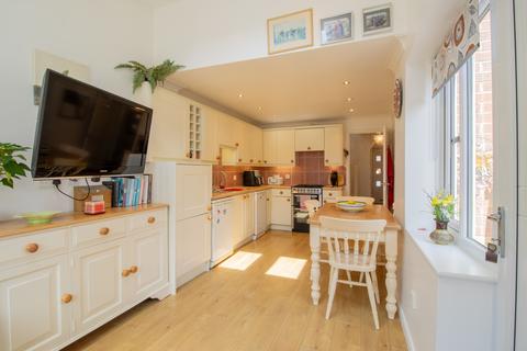 15 Ashwood Close, Branton, Doncaster, DN3 3UB