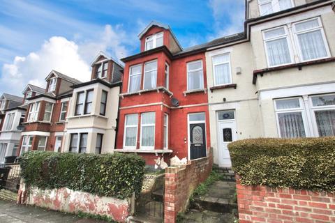 4 bedroom terraced house for sale, Connaught Road, Margate