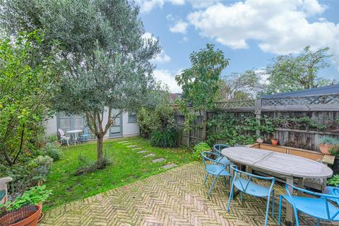 52 Whitmore Gardens, London, NW10 5HJ