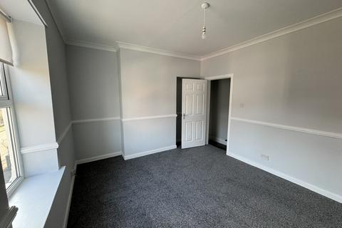 1 bedroom flat to rent, Dingle Road, Birkenhead CH42