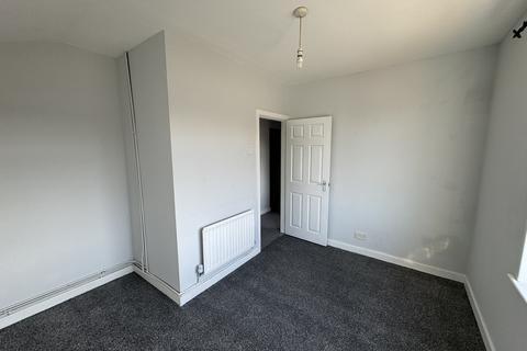 1 bedroom flat to rent, Dingle Road, Birkenhead CH42