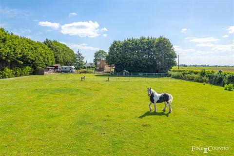 4 bedroom detached house for sale, Pinchbeck