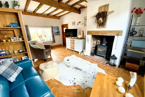 4 bedroom detached house for sale, The Old Forge, High Street, Braunston,  NN11 7HR