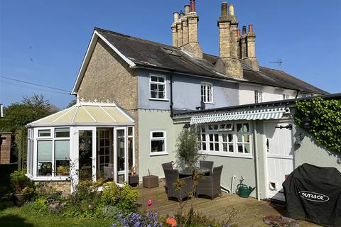 3 bedroom end of terrace house for sale, Darsham, Near Saxmundham, suffolk
