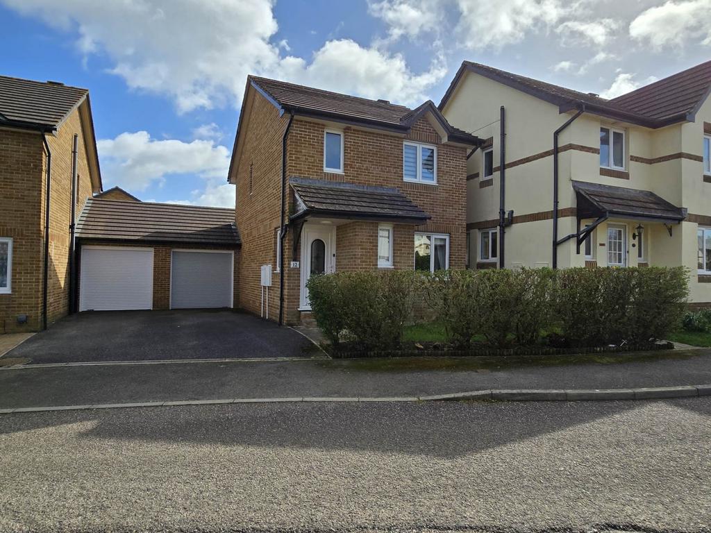 Benson Drive, Northam 2 bed semidetached house for sale £289,950