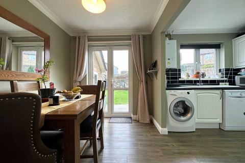 12 Benson Drive, Northam, Bideford, EX39 1UX