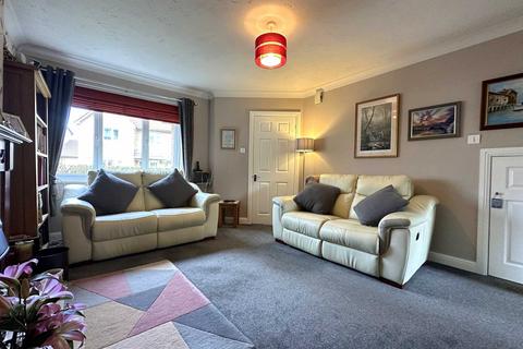 12 Benson Drive, Northam, Bideford, EX39 1UX