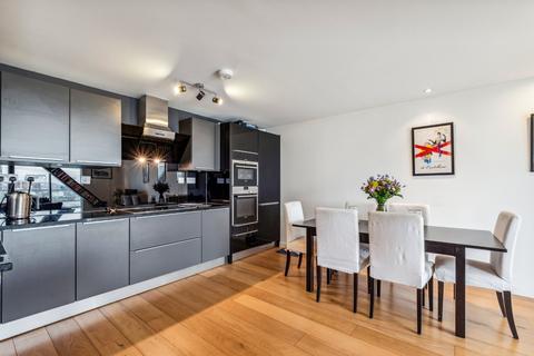 2 bedroom apartment for sale - Lumiere Apartments, 58 St. John's Hill, London, SW11