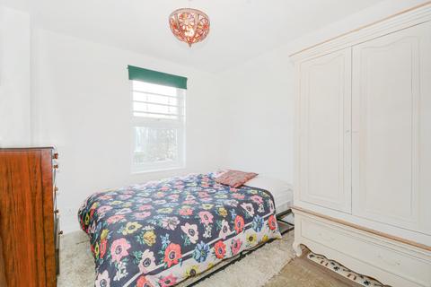 1 bedroom flat to rent, Kinburn Street, London