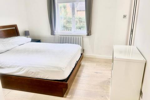 2 bedroom flat to rent - Hermitage waterside, E1W