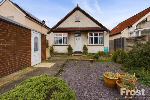 3 bedroom bungalow for sale, Staines Road West, Ashford, Surrey, TW15