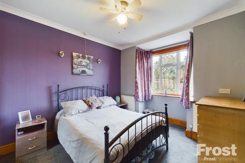 377 Staines Road West, Ashford, TW15 1RH