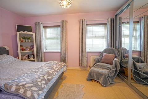 32 Bridgewater Way, Ravenfield, Rotherham, S65 4GH