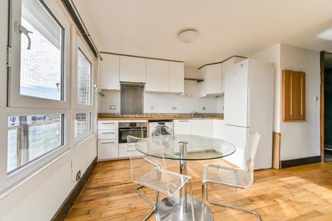 2 bedroom flat for sale - 80 Crossmount House, Bowyer Street, London, SE5 0XB