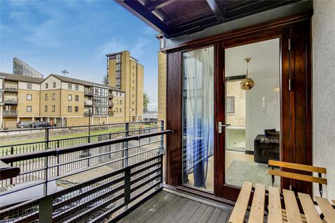 2 bedroom apartment to rent, Lewis House, Cold Harbour, E14