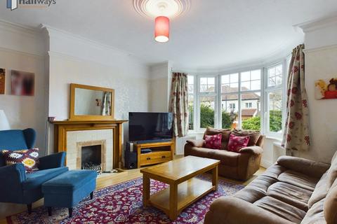 64 Windermere Road, Coulsdon, CR5 2JA