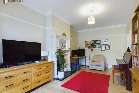 64 Windermere Road, Coulsdon, CR5 2JA