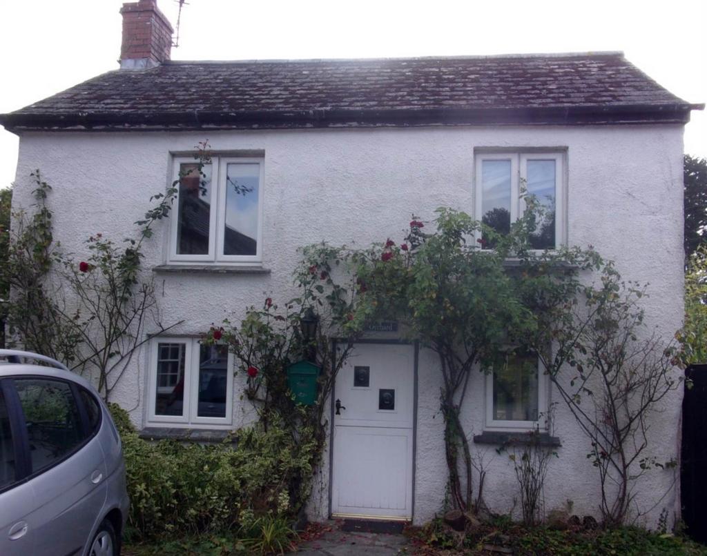 St Tudy, Bodmin 2 bed semidetached house to rent £1,200 pcm (£277 pw)