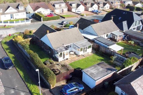 65 Lancaster Drive, Broadstone, BH18 9EH