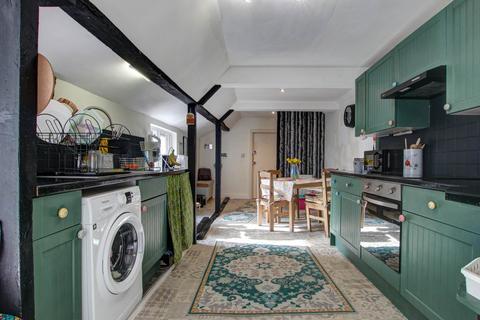 2 bedroom flat for sale, Salisbury Street, Blandford Forum