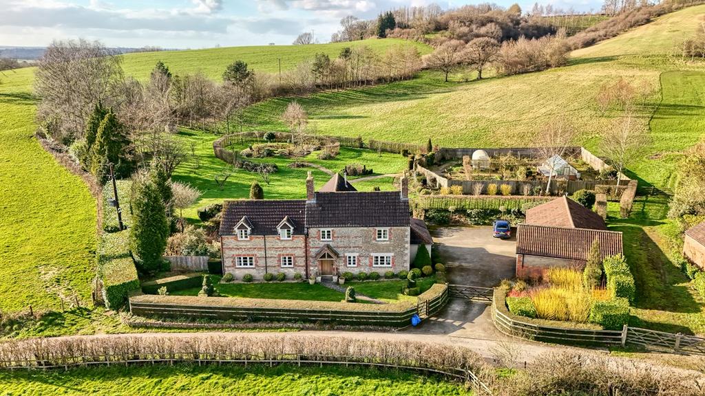 Corsley, Warminster, BA12 3 bed detached house for sale £1,385,000