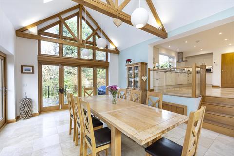 Glevering Beech Road, Haslemere, GU27 2BX