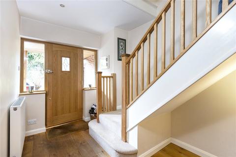 Glevering Beech Road, Haslemere, GU27 2BX